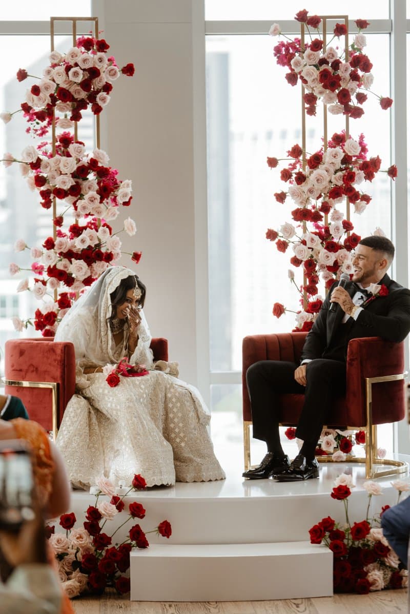 Dahlia Wedding Flowers: Varieties, Seasons & Design Ideas